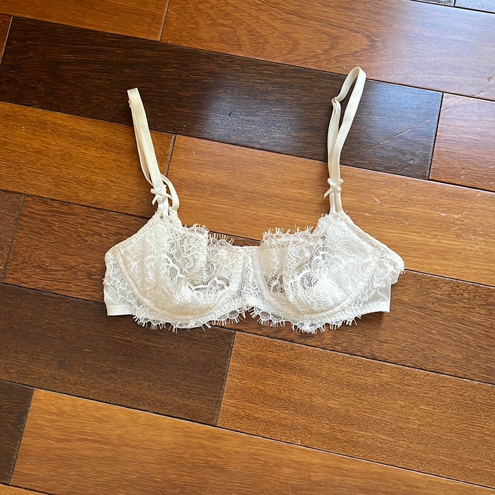 VS lace balconette bra
